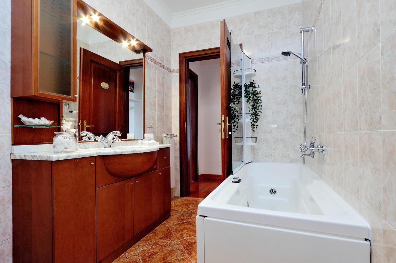 Colosseo Sunset Apartment Roma Dış mekan fotoğraf