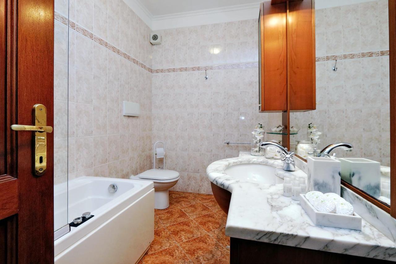 Colosseo Sunset Apartment Roma Dış mekan fotoğraf