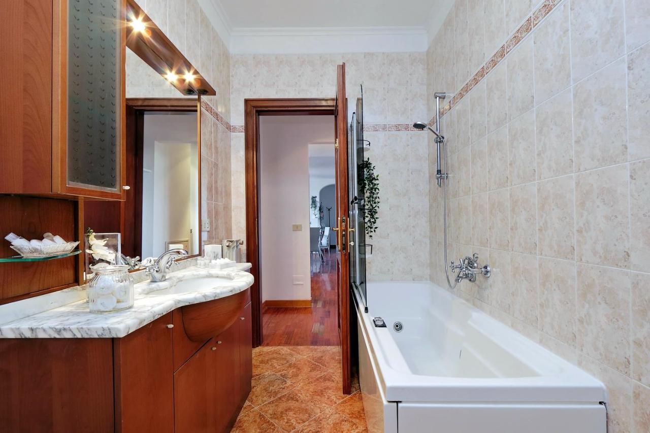 Colosseo Sunset Apartment Roma Dış mekan fotoğraf