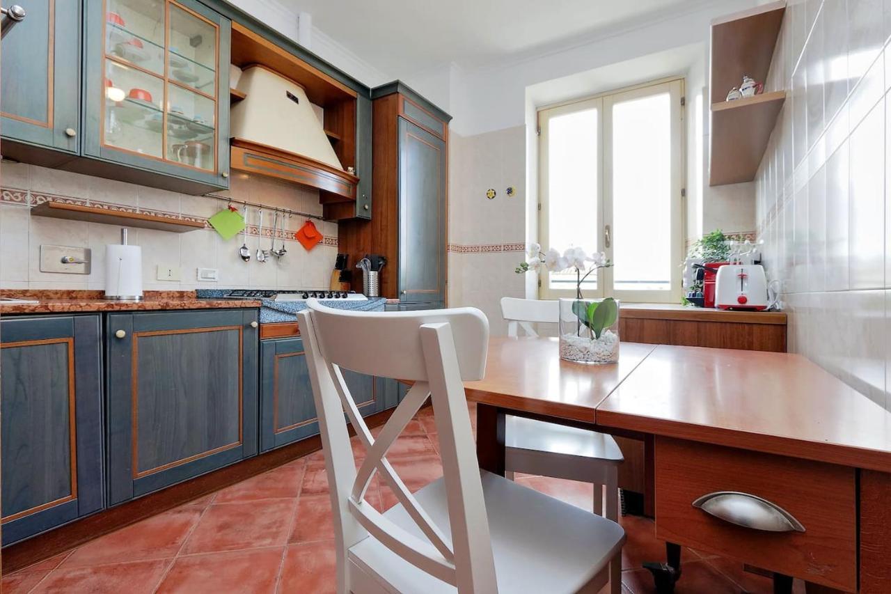 Colosseo Sunset Apartment Roma Dış mekan fotoğraf